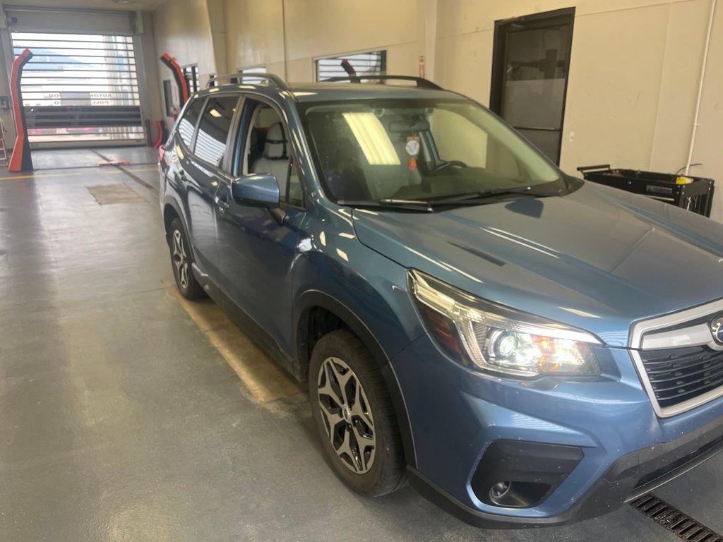 Used 2019 Subaru Forester Premium AWD/4WD image 10