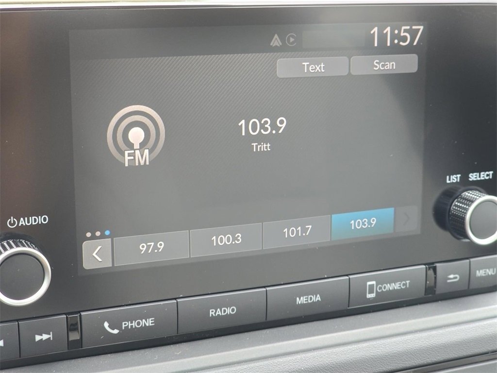 New 2025 Honda Accord SE image 29