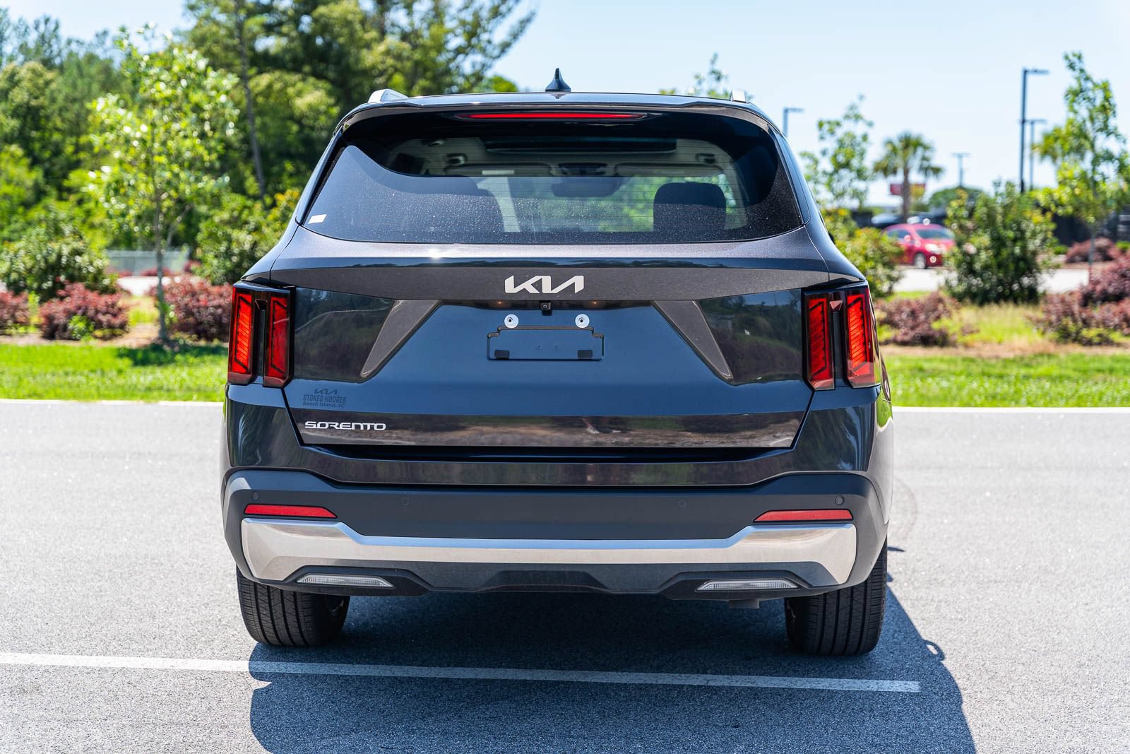 Used 2025 Kia Sorento EX w/ Panoramic Sunroof Package FWD image 6