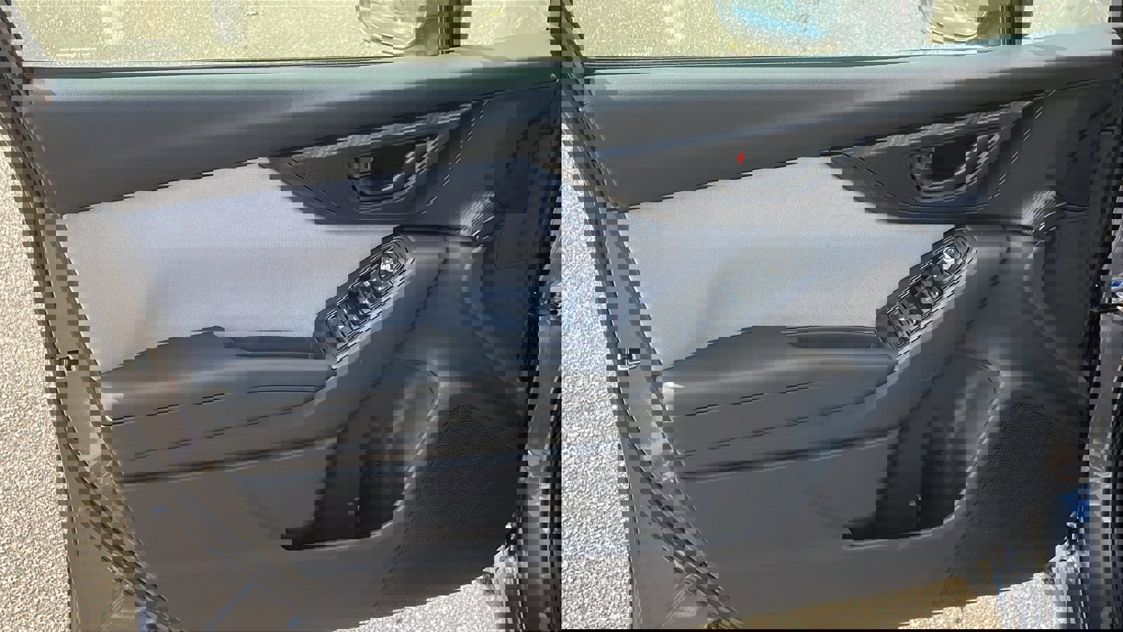 Used 2021 Subaru Crosstrek 2.0i Premium w/ Moonroof Package image 12