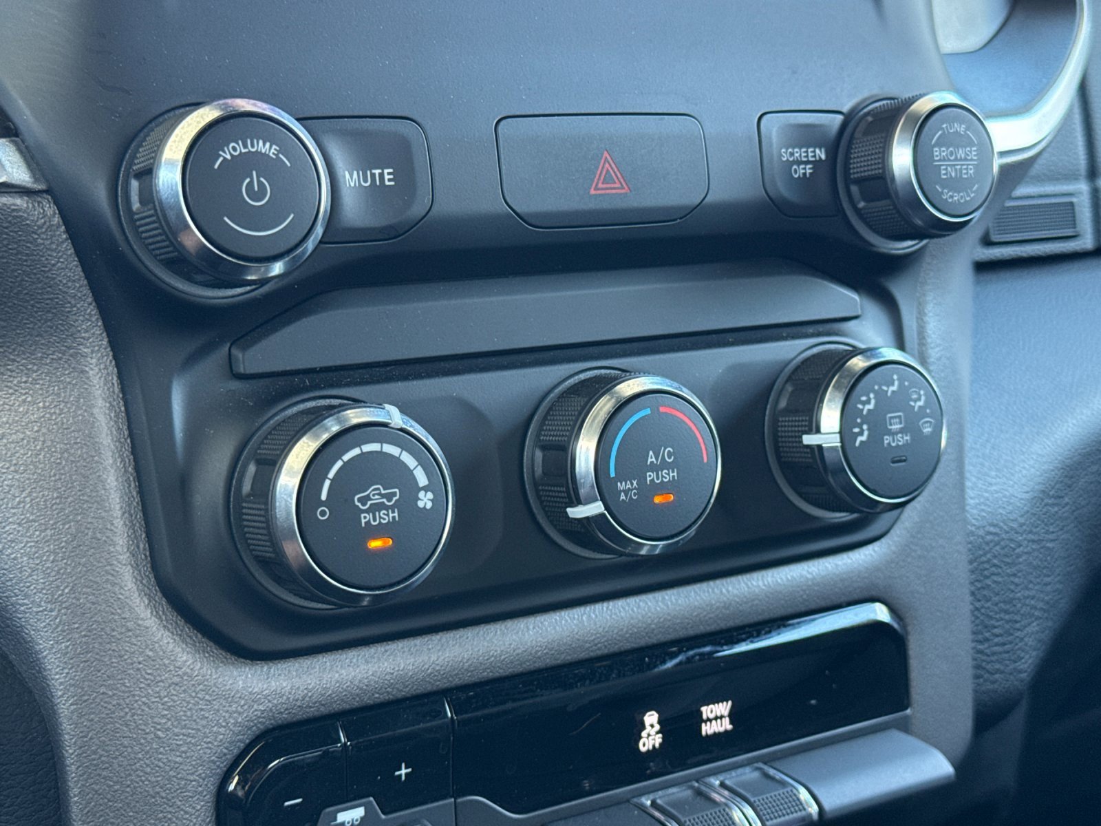 Certified 2024 RAM 2500 Big Horn w/ Bed Utility Group image 19