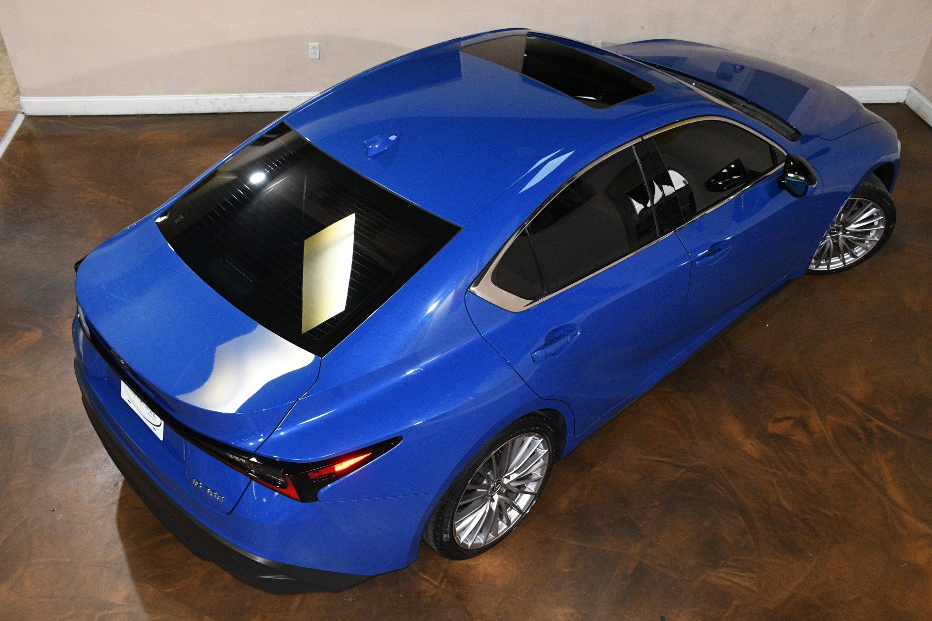 Used 2023 Lexus IS 300 w/ Premium Package RWD image 75