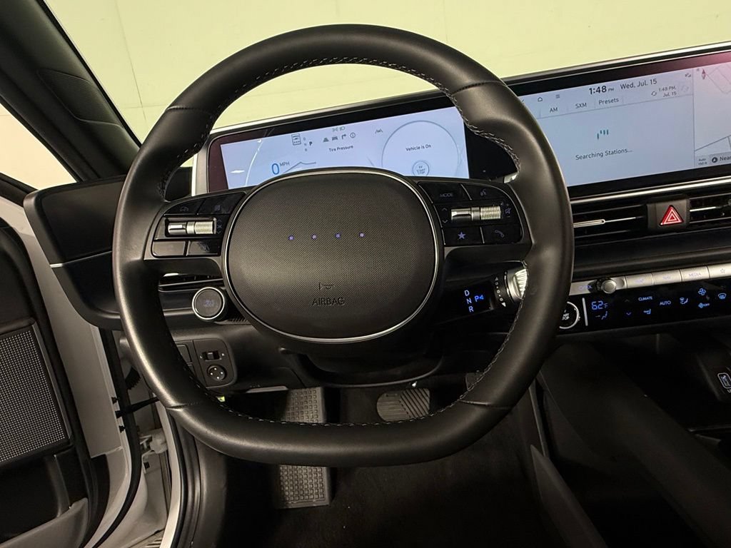 Used 2025 Hyundai Ioniq 6 SE RWD image 14