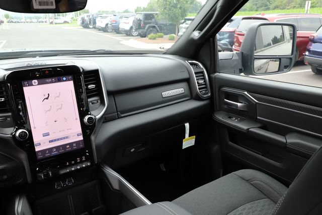 New 2026 RAM 2500 Big Horn AWD/4WD image 26