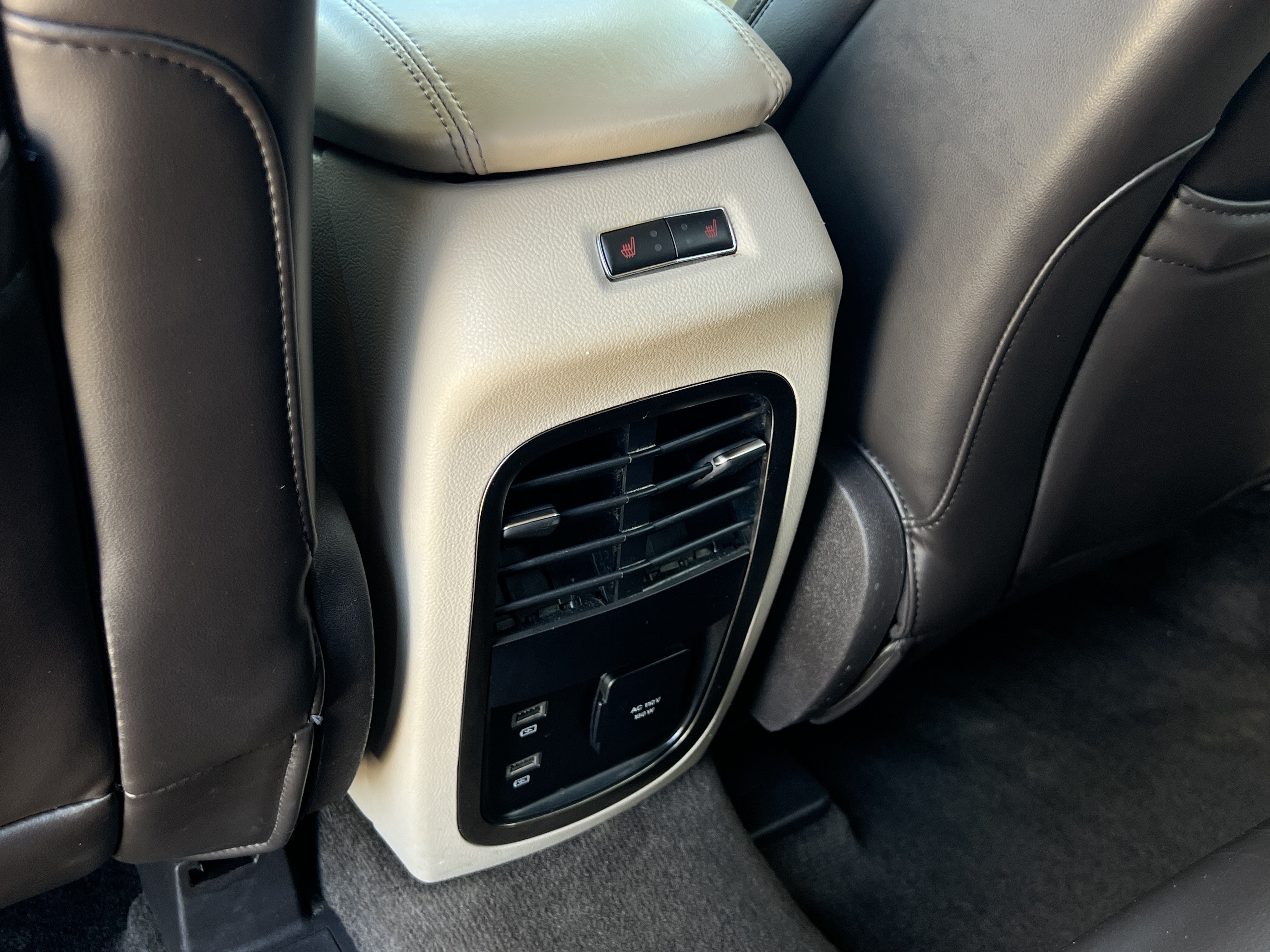 Used 2019 Lincoln MKC Reserve w/ MKC Technology Package FWD image 25