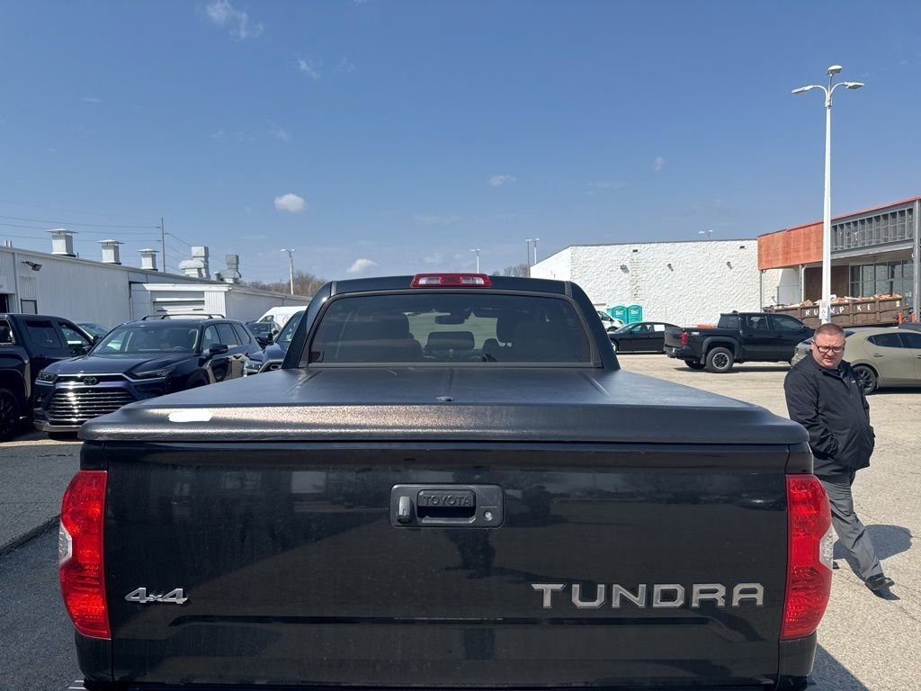 Used 2019 Toyota Tundra Limited w/ Limited Premium Package image 4