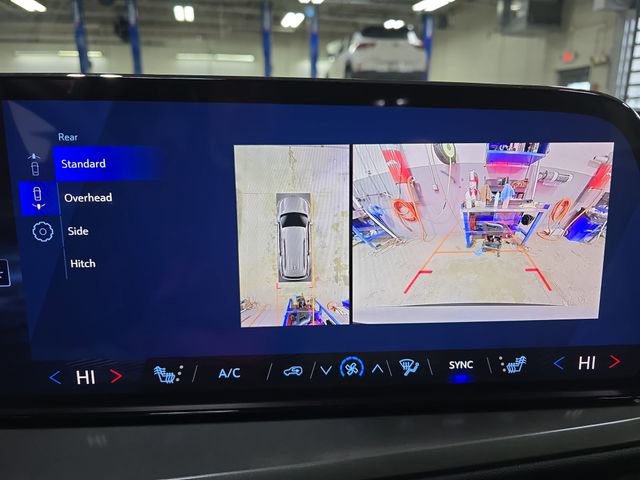 New 2026 Chevrolet Traverse LT w/ Midnight/Sport Edition image 26