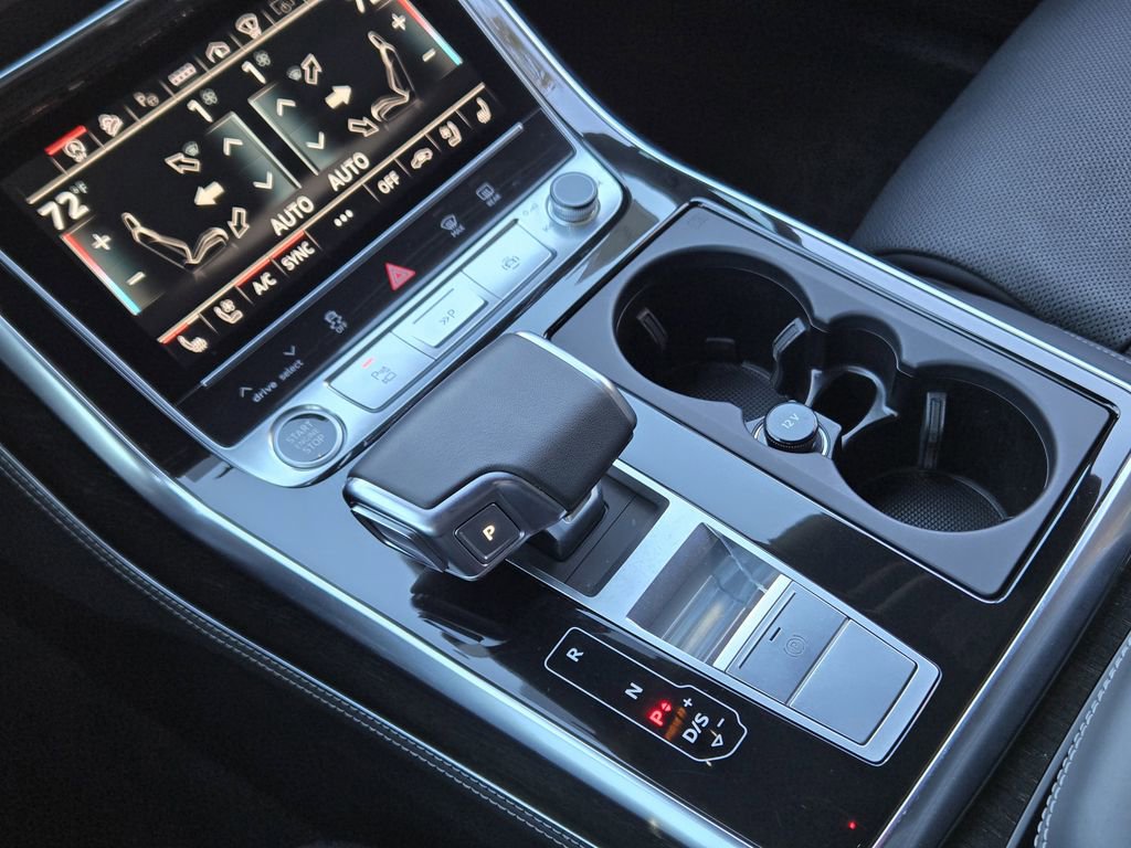 Certified 2025 Audi Q7 3.0T Prestige w/ Prestige Package image 22