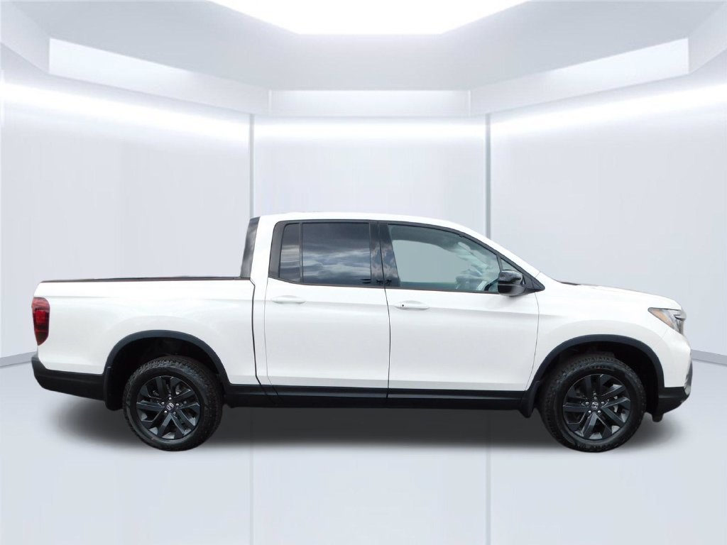 New 2026 Honda Ridgeline Sport image 2