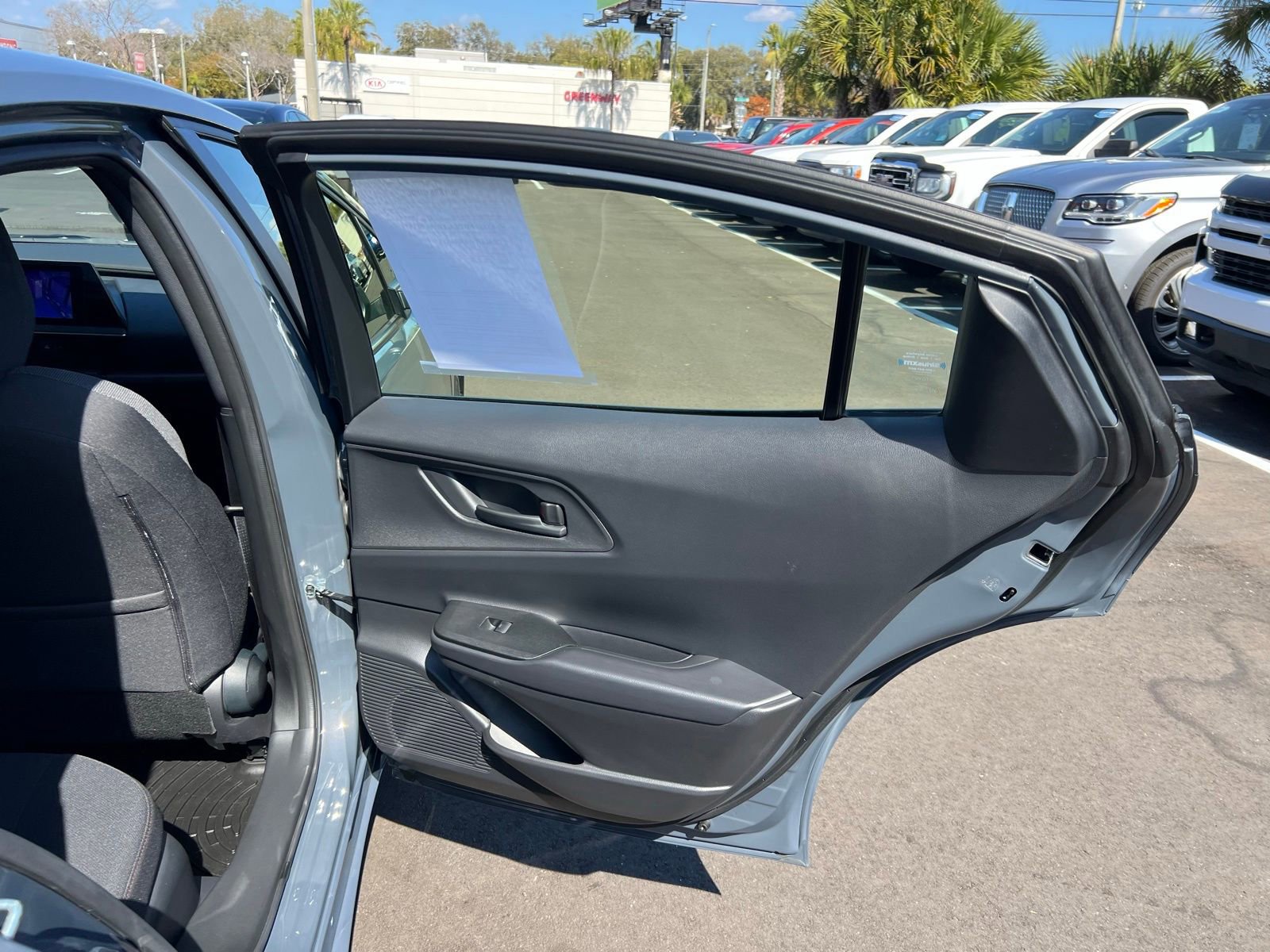 Used 2024 Toyota Prius Prime SE image 45