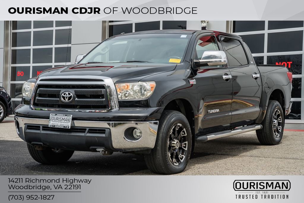 Used 2010 Toyota Tundra 4x4 CrewMax image 3