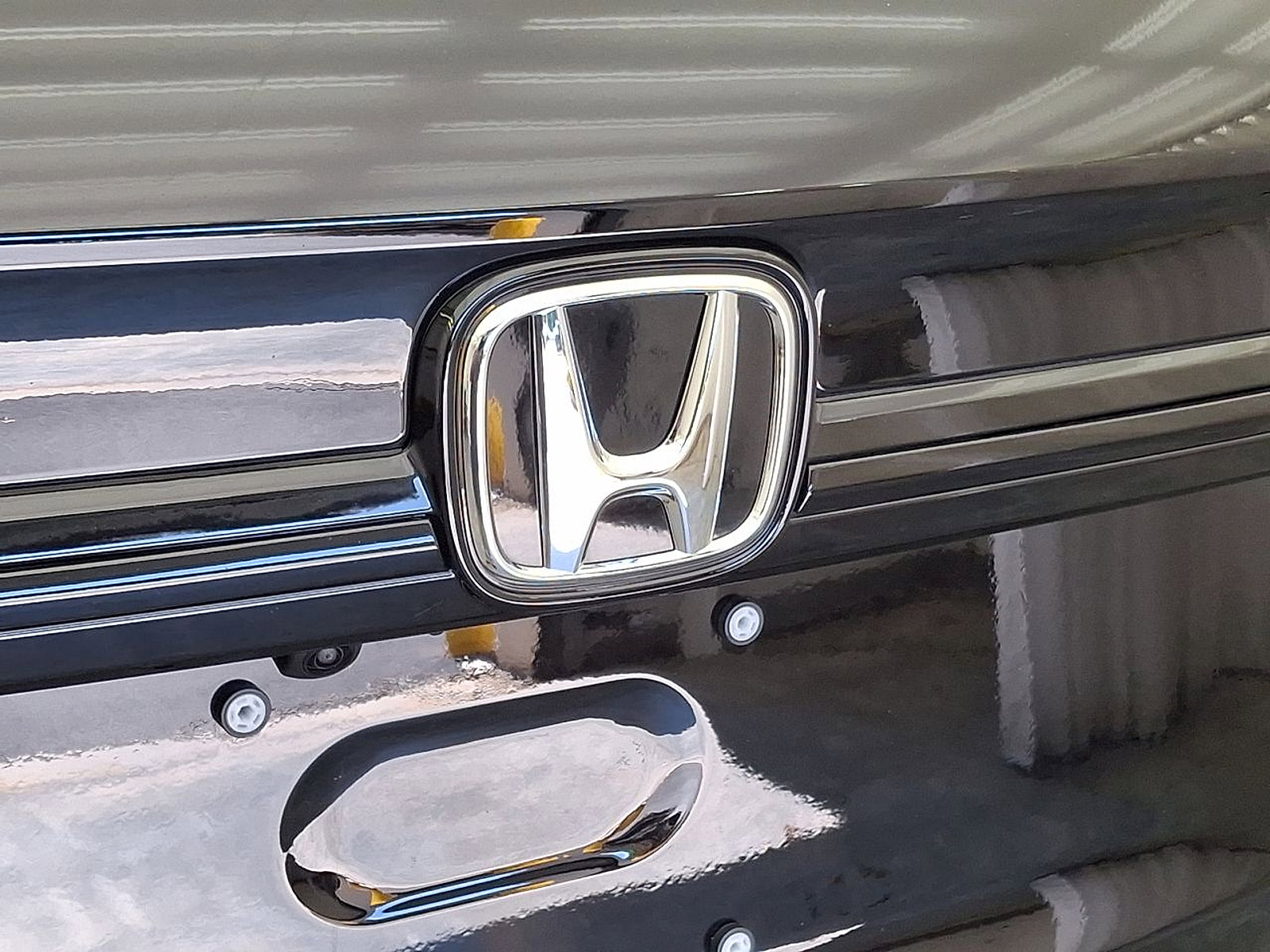 Used 2025 Honda Odyssey Elite image 24