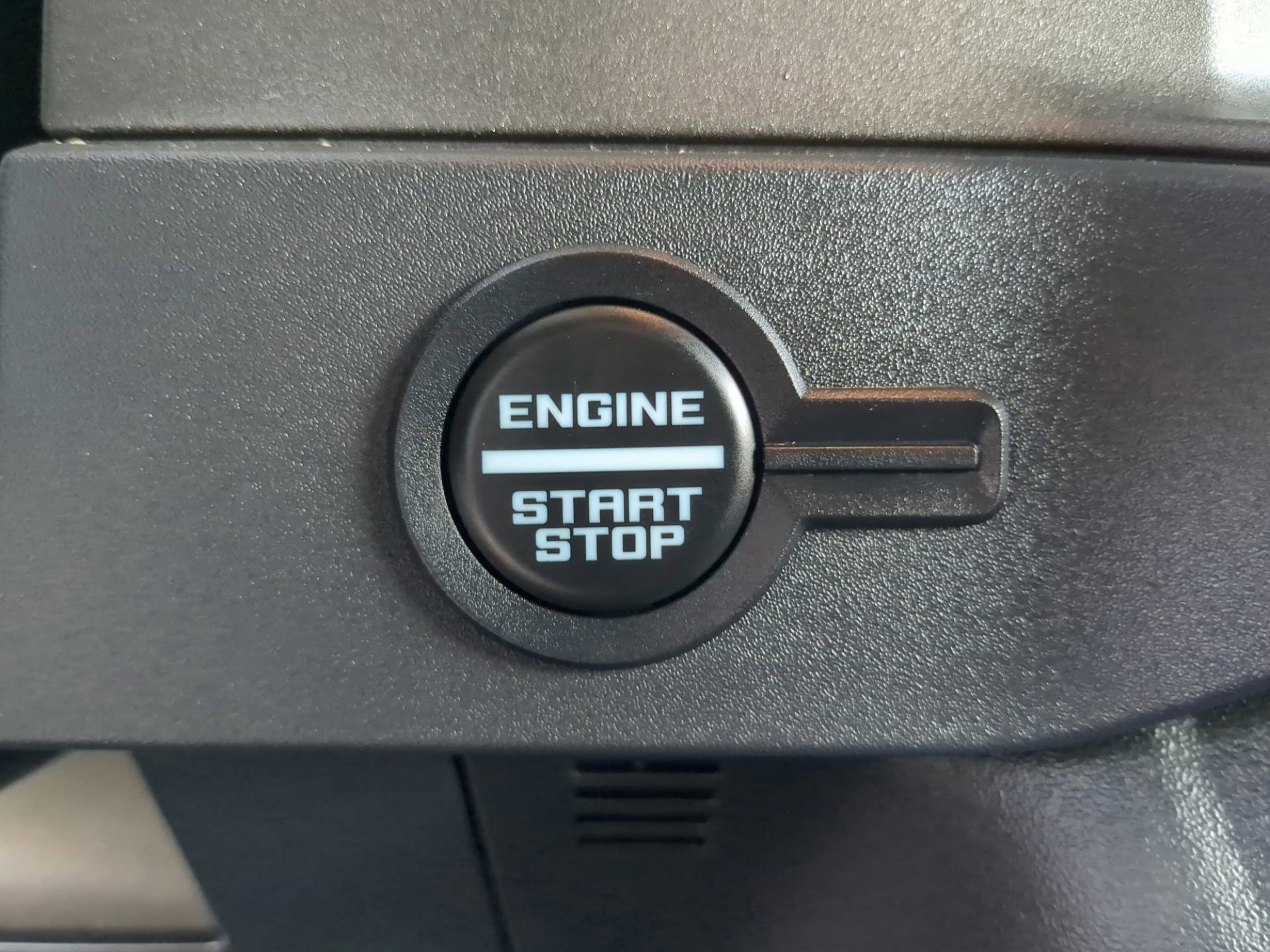 Used 2025 Ford Bronco Badlands image 57