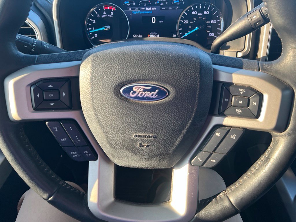 Used 2022 Ford F250 Lariat w/ Lariat Ultimate Package AWD/4WD image 15