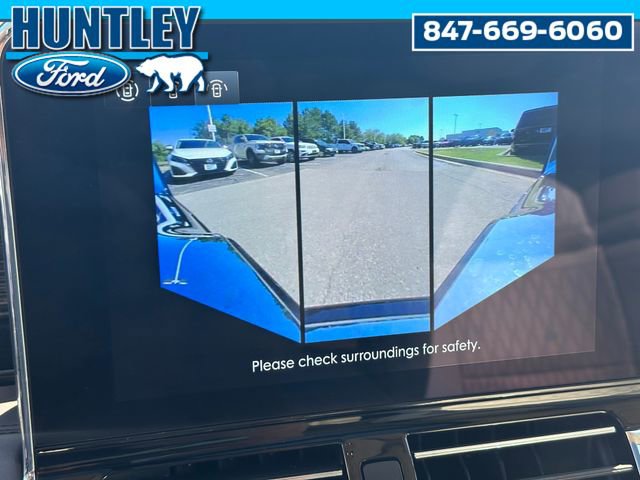 Used 2021 Lincoln Navigator Black Label w/ Cargo Convenience Package image 32