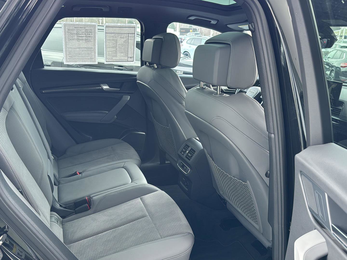 Used 2022 Audi SQ5 Premium Plus AWD/4WD image 12