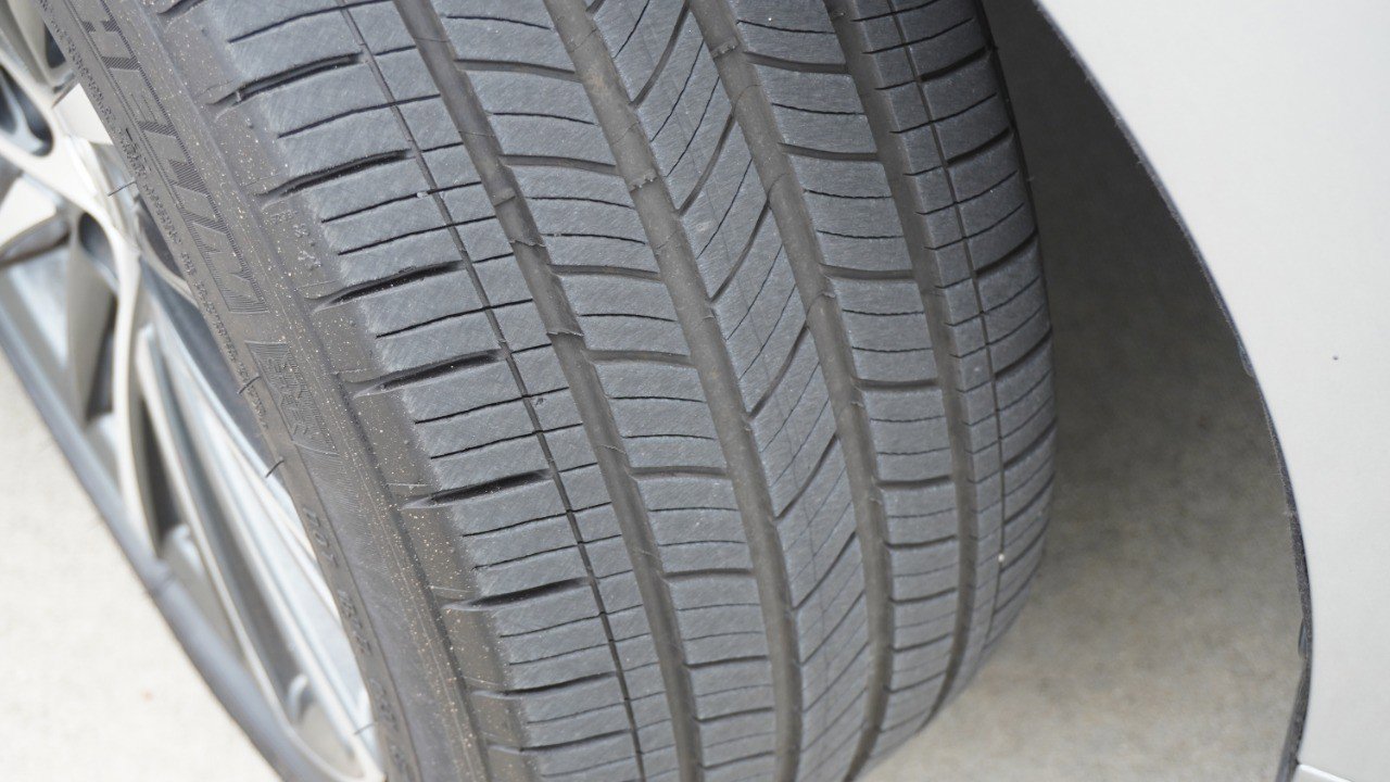 Certified 2023 Lexus ES 350 w/ Premium Package image 12