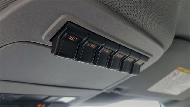 New 2026 Ford F250 4x4 Crew Cab Super Duty image 39