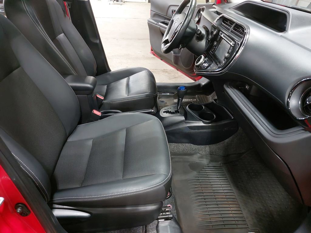 Used 2018 Toyota Prius C Four image 10