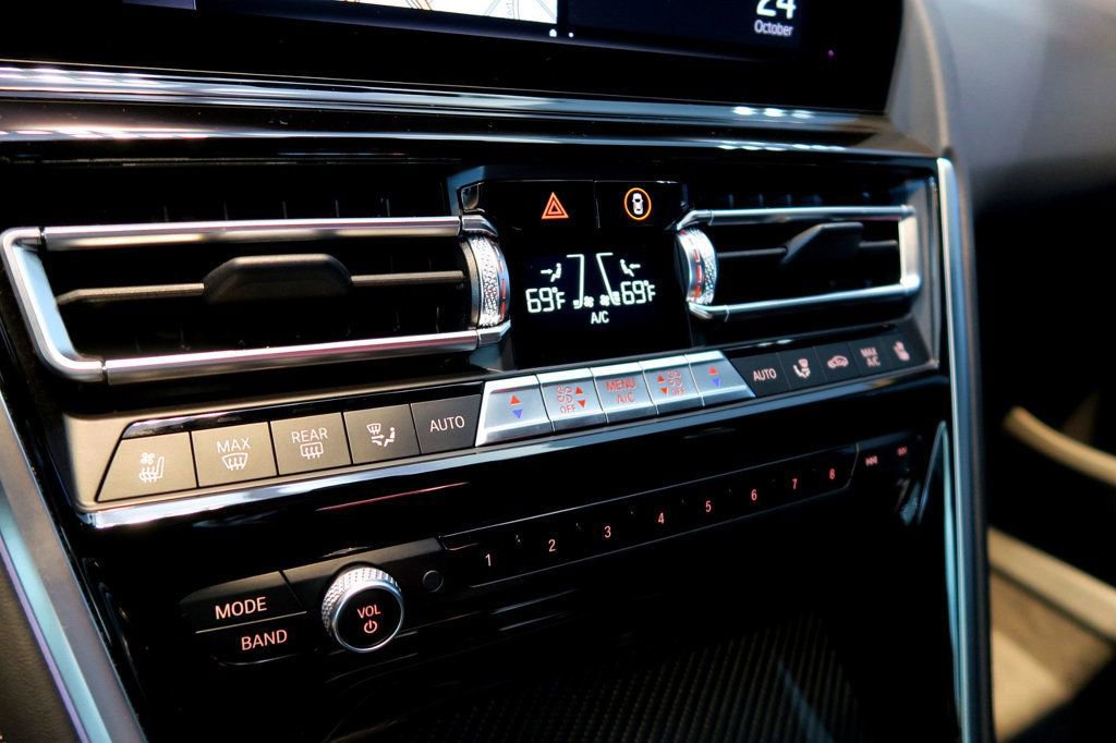 Used 2022 BMW M850i xDrive M850i xDrive Convertible image 19