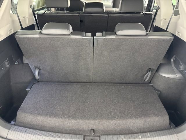 Used 2024 Volkswagen Tiguan SE image 26