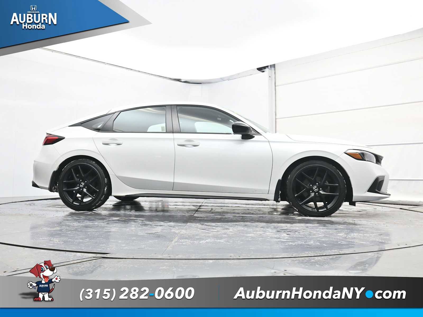 Used 2023 Honda Civic Sport image 22