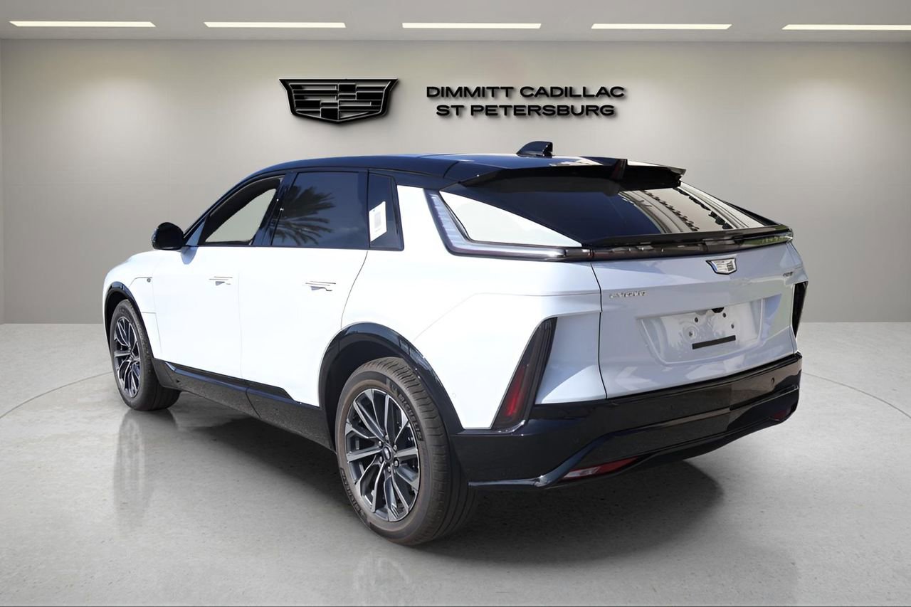 New 2026 Cadillac Lyriq Sport RWD image 3