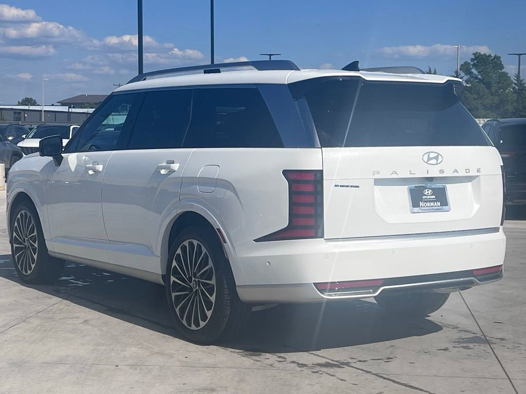 New 2026 Hyundai Palisade Calligraphy FWD image 3