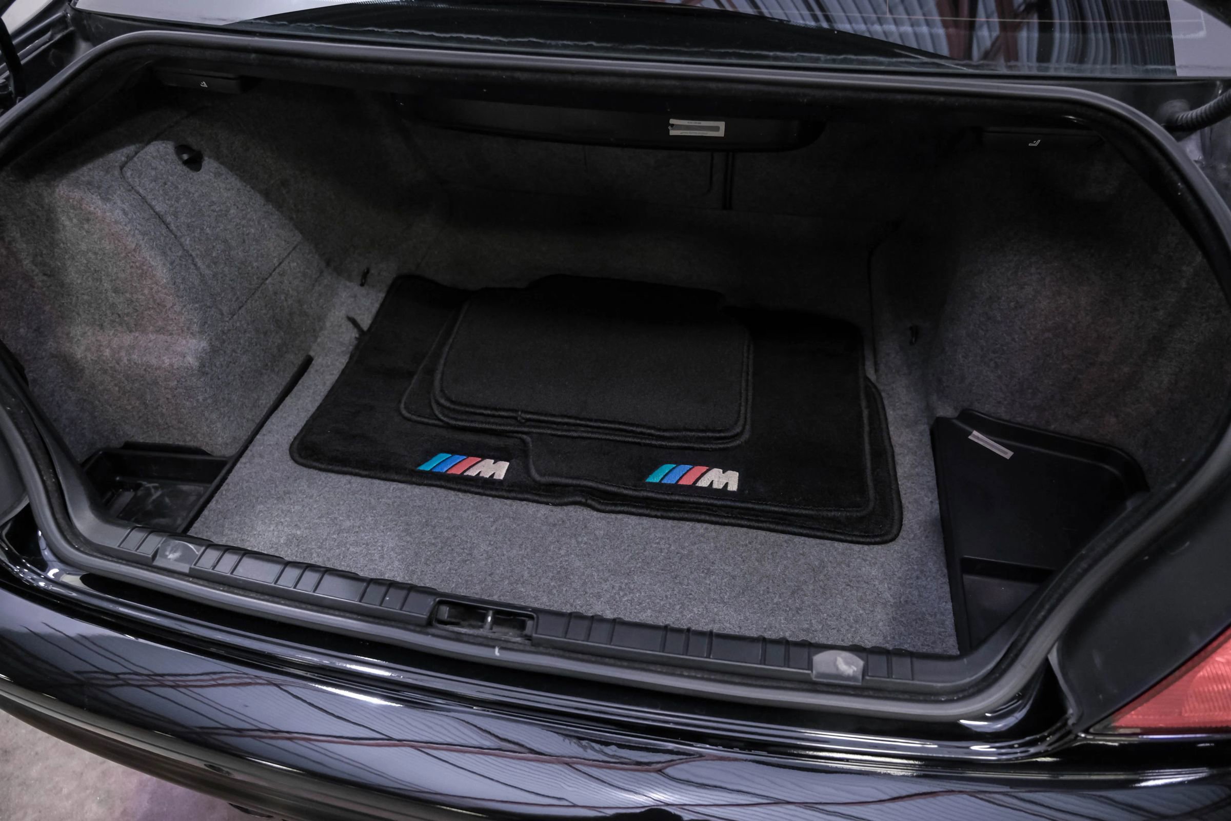 Used 2002 BMW M3 Coupe image 36