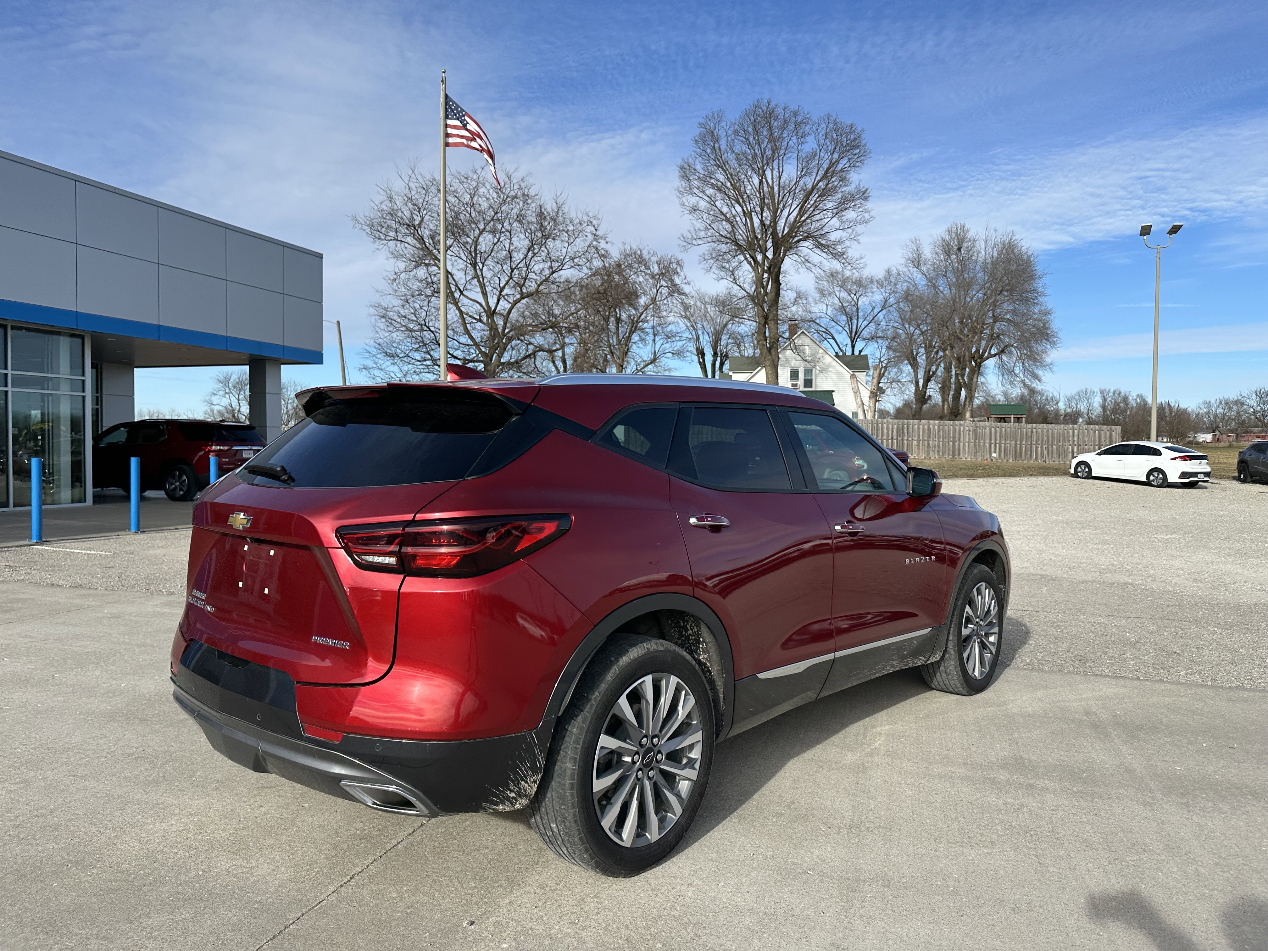 Used 2024 Chevrolet Blazer Premier AWD/4WD image 3