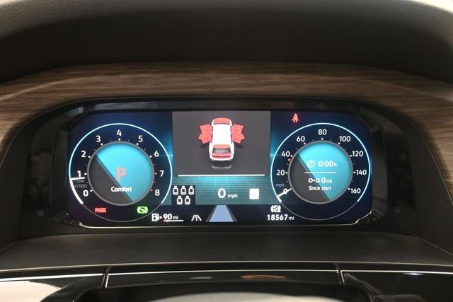 Used 2025 Volkswagen Atlas SEL AWD/4WD image 9