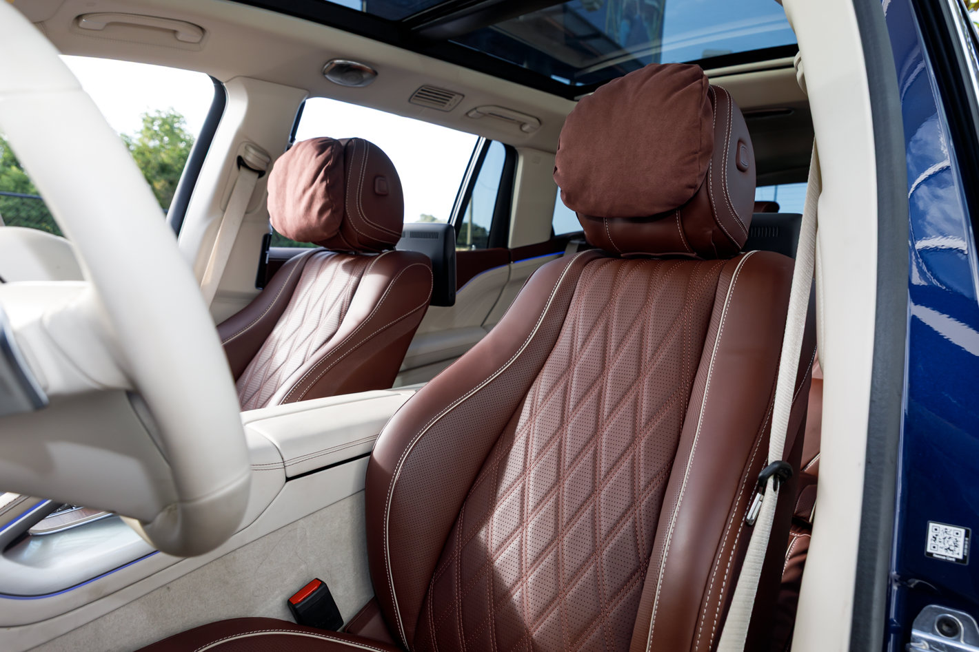 Used 2026 Mercedes-Benz Maybach GLS 600 4MATIC image 31
