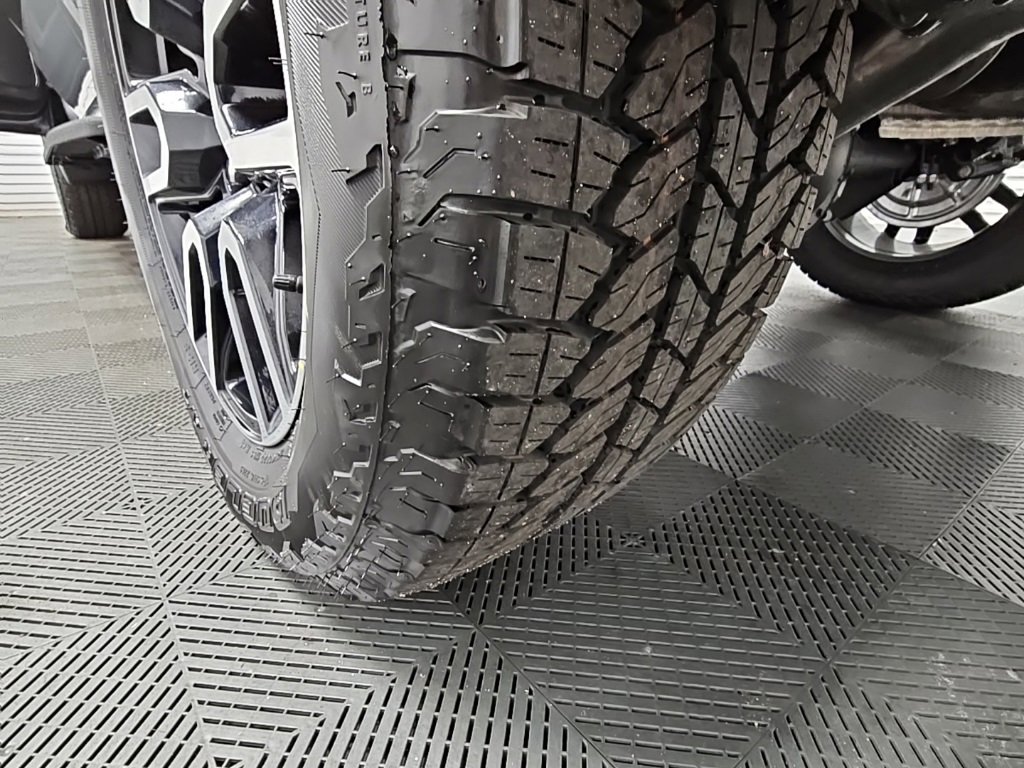 New 2026 GMC Sierra 1500 AT4 w/ AT4 Premium Package image 44