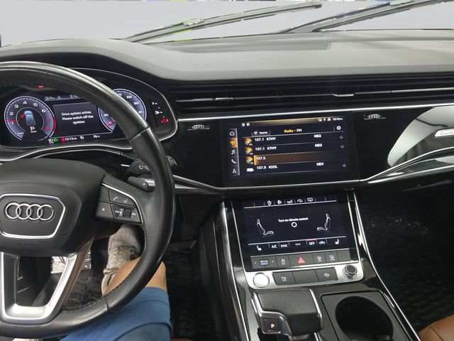 Used 2020 Audi Q7 2.0T Premium w/ Cold Weather Package AWD/4WD image 30