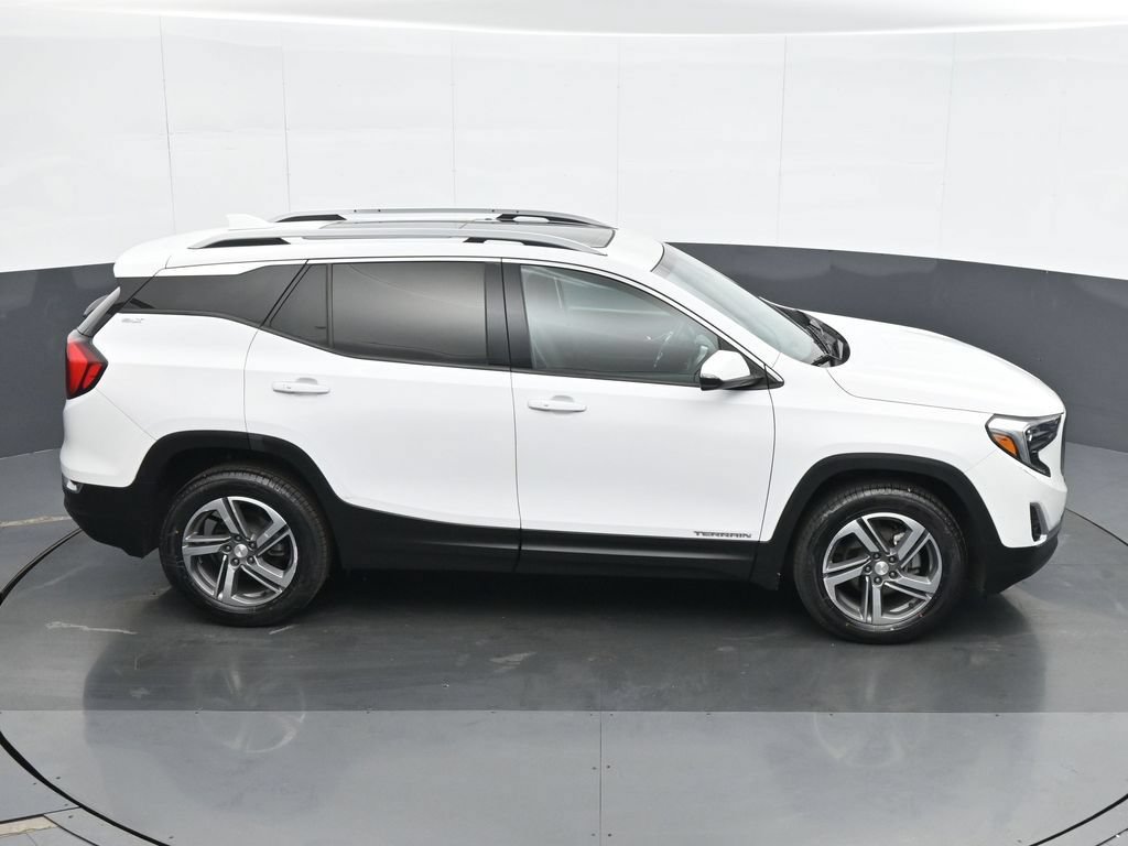 Used 2021 GMC Terrain SLT w/ Infotainment Package II AWD/4WD image 22