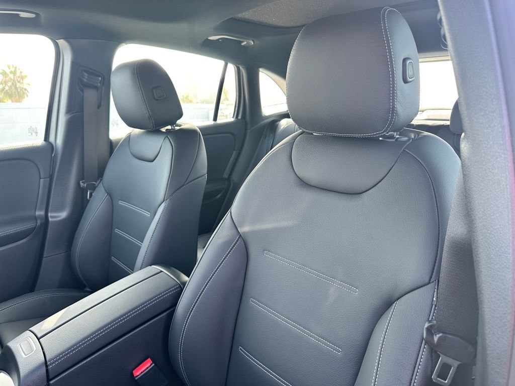 New 2025 Mercedes-Benz GLA 35 AMG 4MATIC image 22