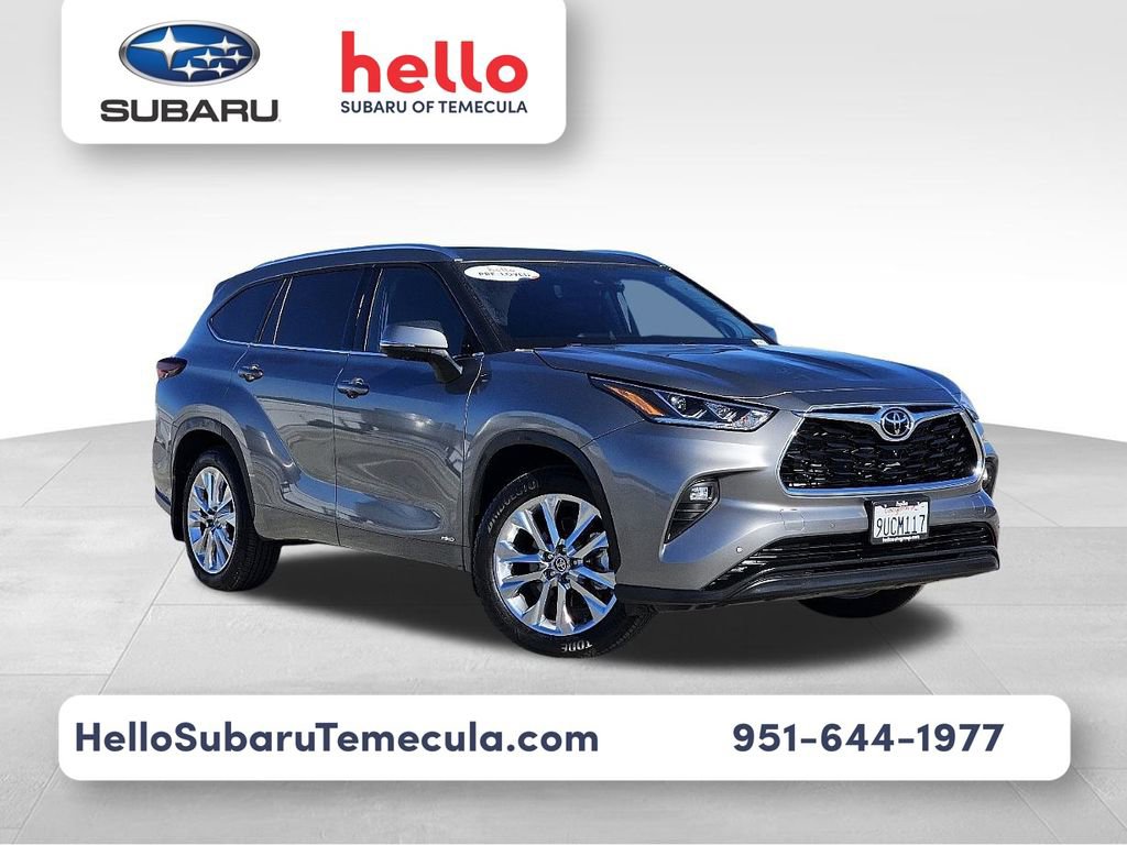 Used 2025 Toyota Highlander Limited image 1