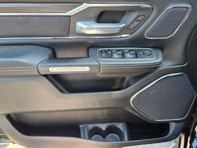 Used 2024 RAM 1500 Laramie AWD/4WD image 6