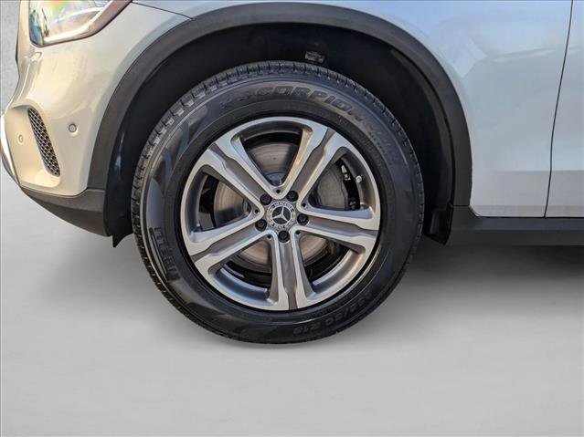 Used 2022 Mercedes-Benz GLC 300 image 24