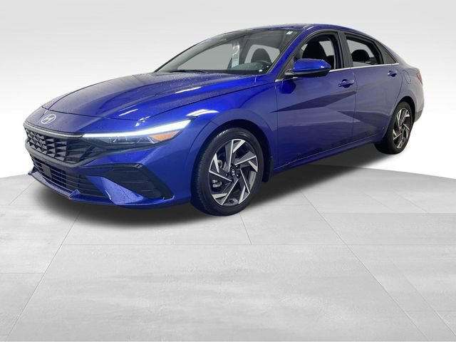 Certified 2024 Hyundai Elantra SEL w/ Convenience Package image 26