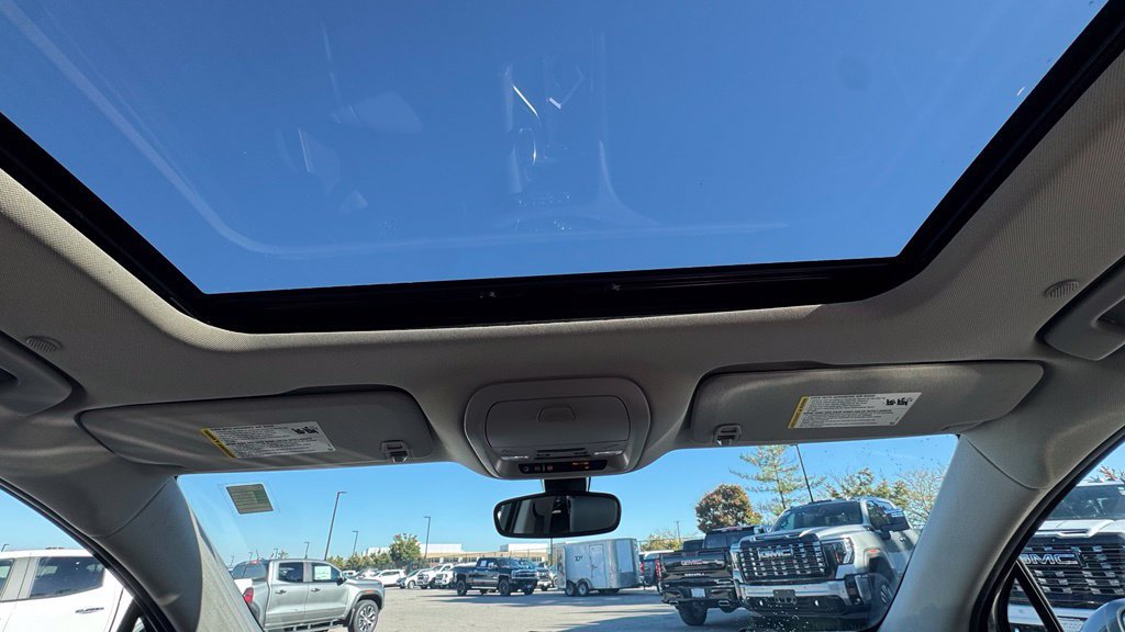 Used 2020 Buick Enclave Essence FWD image 15