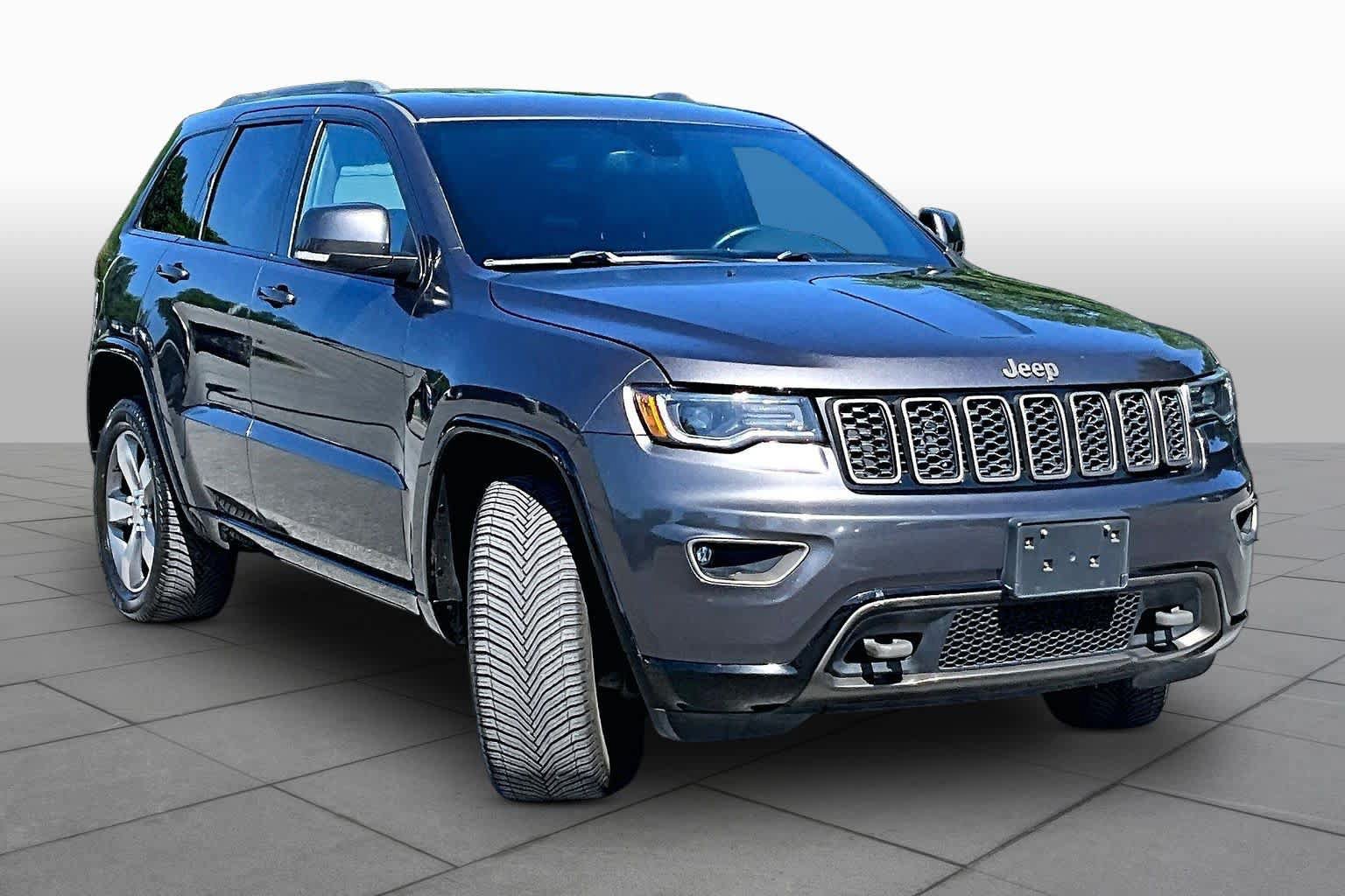 Used 2016 Jeep Grand Cherokee Limited 75th Anniversary AWD/4WD image 3