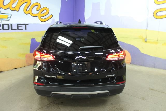 Used 2024 Chevrolet Equinox Premier FWD image 7