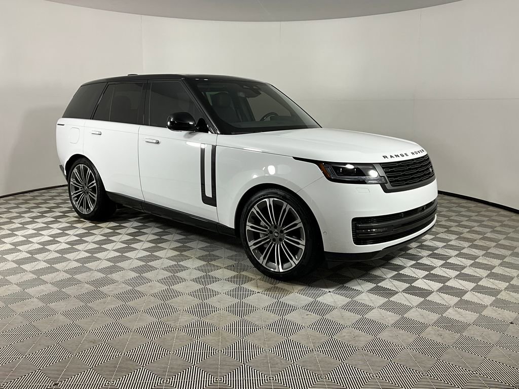 Used 2025 Land Rover Range Rover SE AWD/4WD image 6