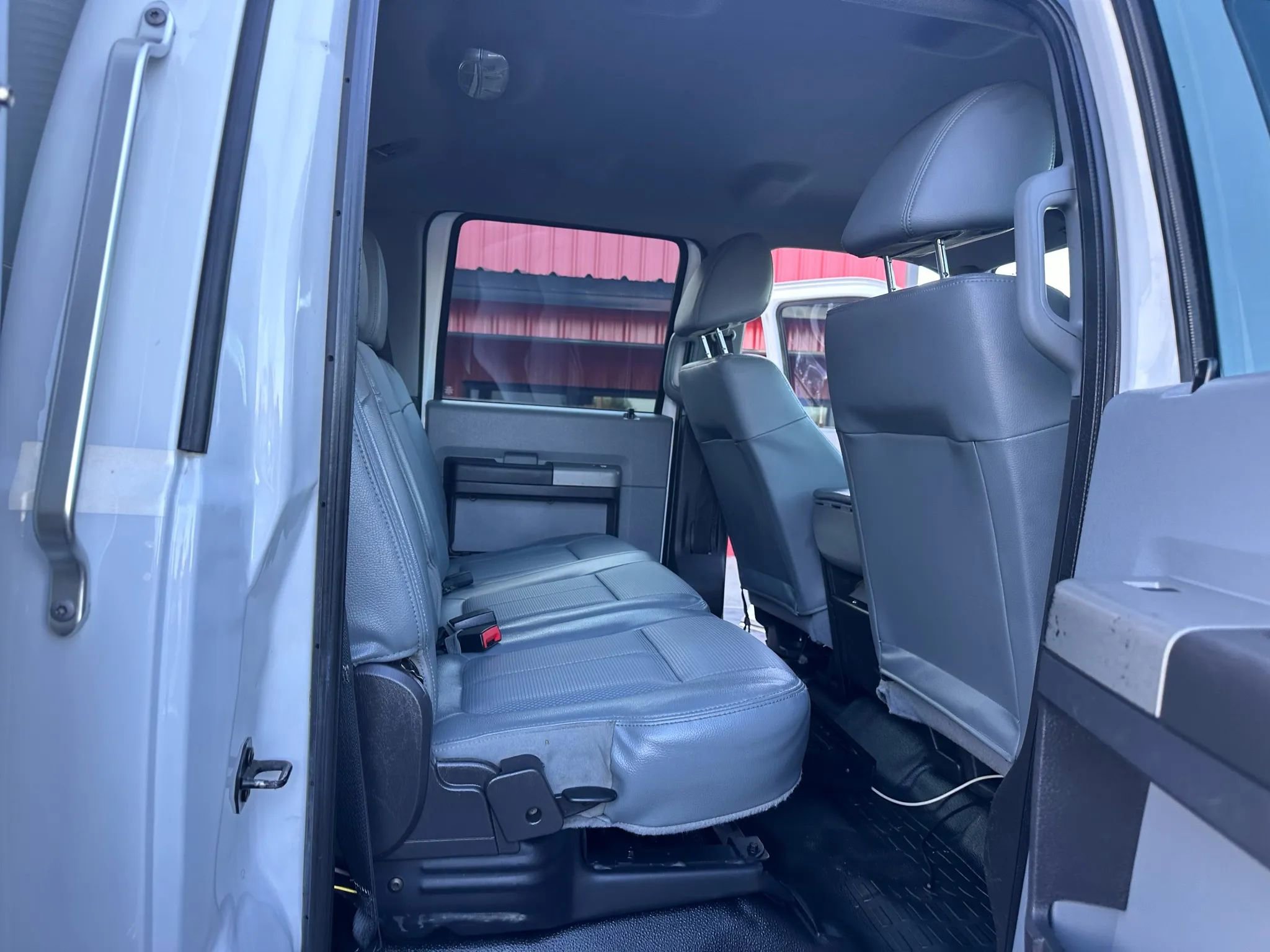 Used 2016 Ford F650 2WD Crew Cab Super Duty image 11