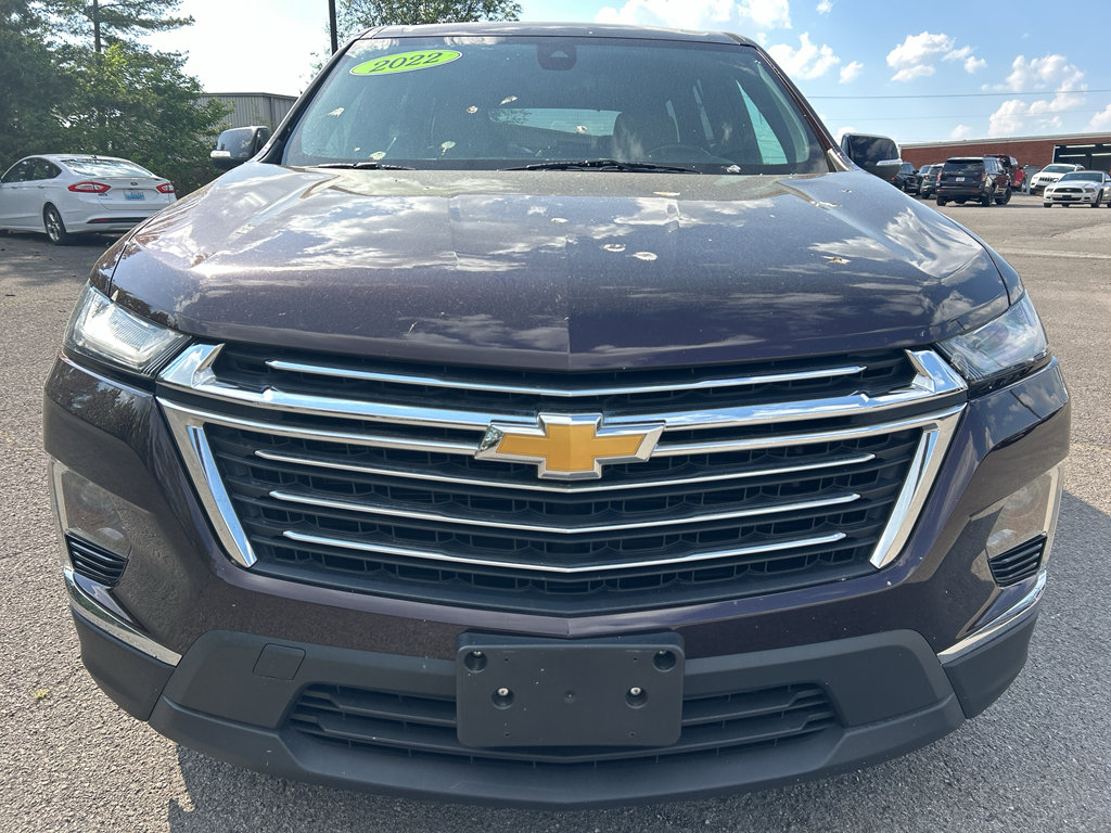 Used 2022 Chevrolet Traverse LT FWD image 2