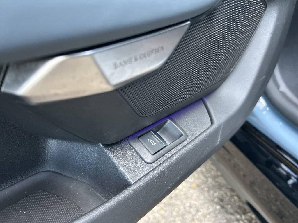 Used 2024 Audi RS e-tron GT w/ Carbon Performance Package image 37