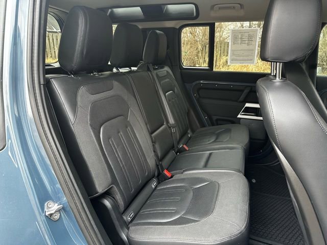 Used 2020 Land Rover Defender 110 S image 23