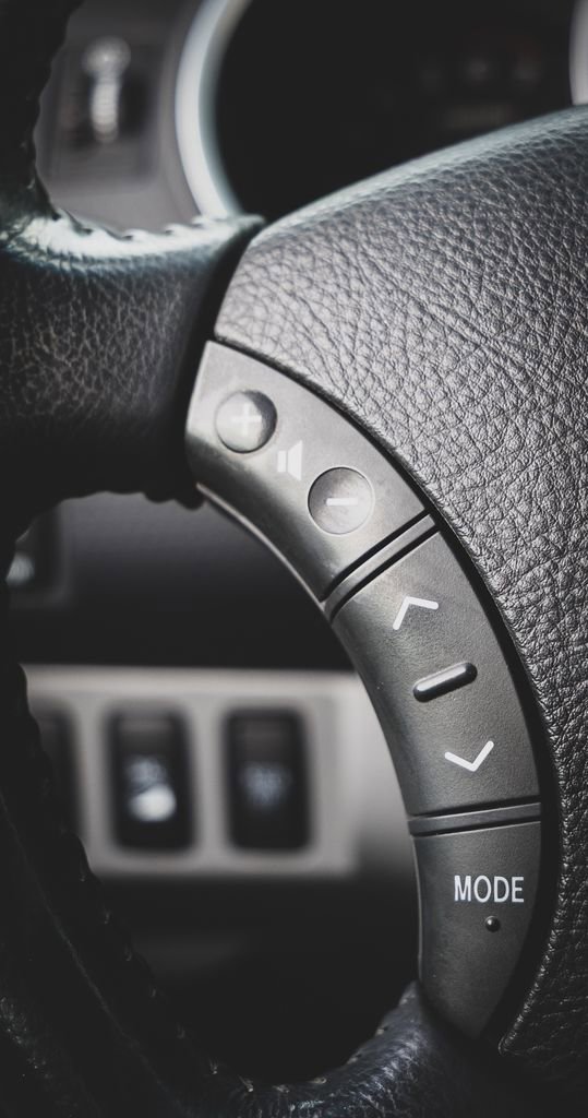 Used 2010 Toyota Tacoma 4x4 Access Cab V6 image 7