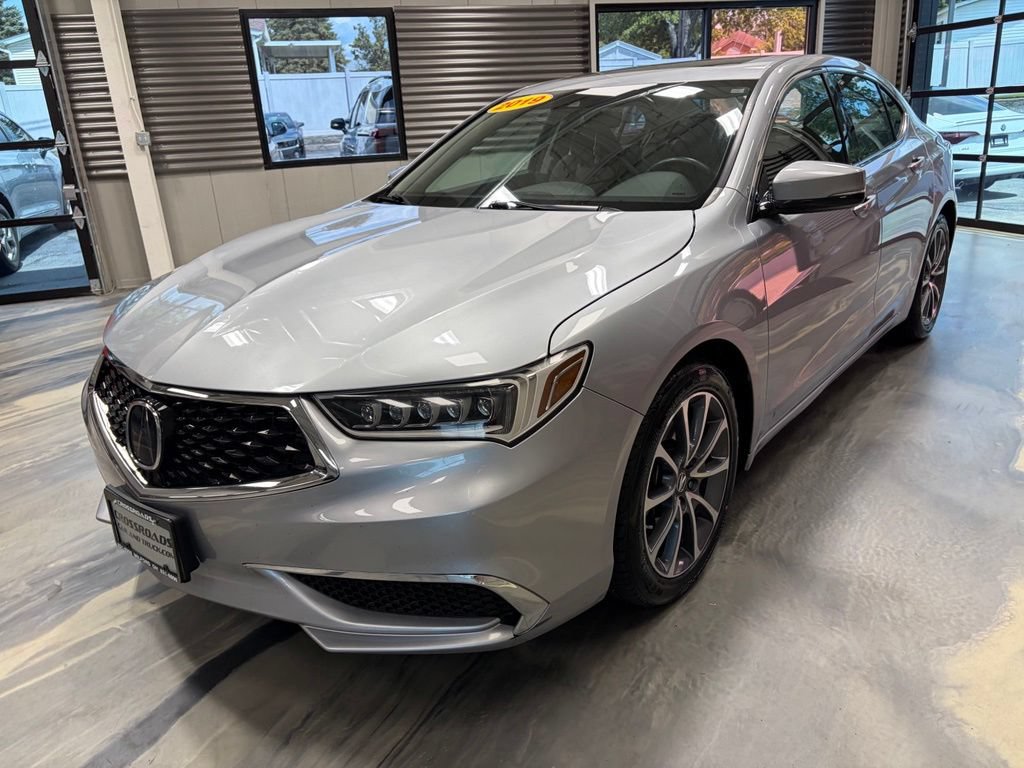 Used 2019 Acura TLX V6 SH-AWD image 3